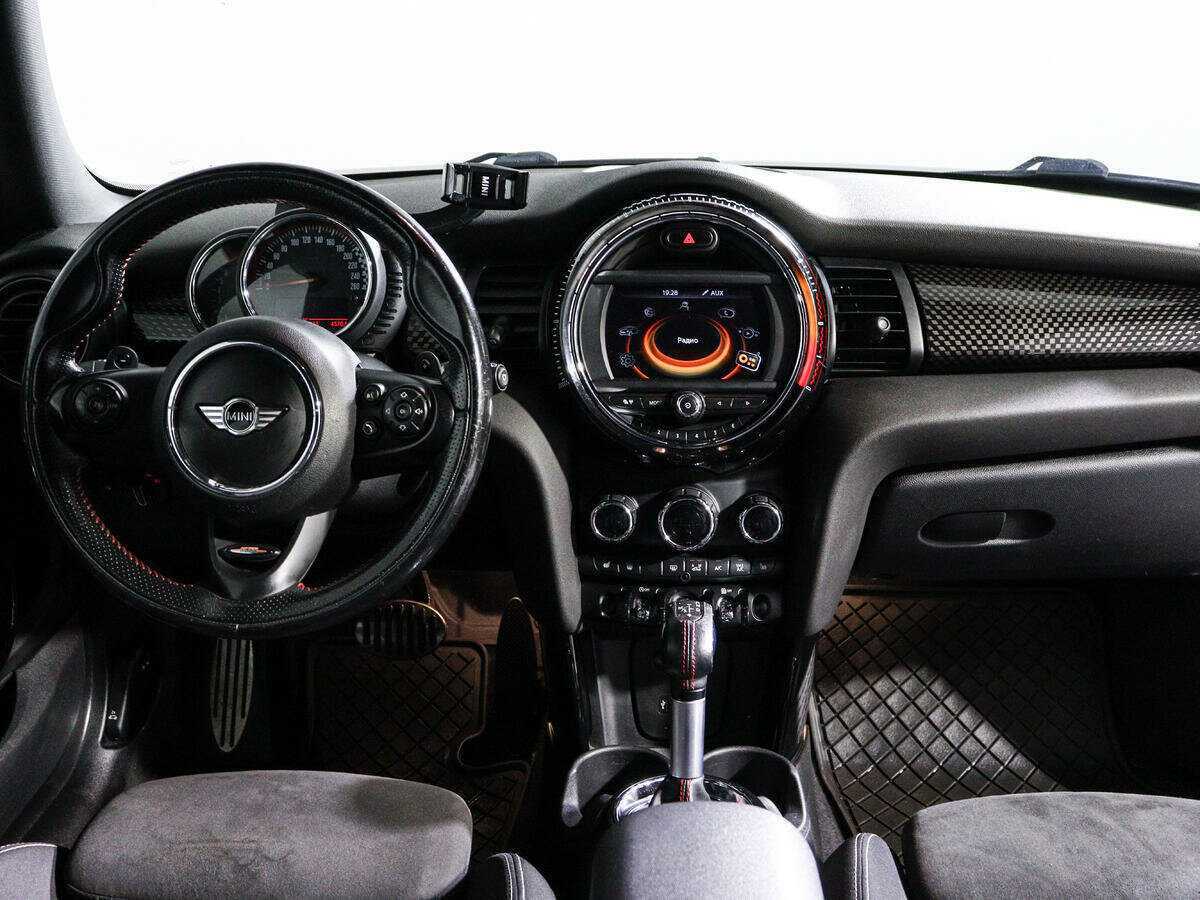 Mini Hatch JCW John Cooper Works, 2016 Фото №12