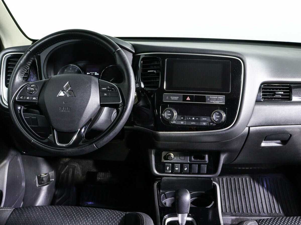 Mitsubishi Outlander, 2019 Фото №12