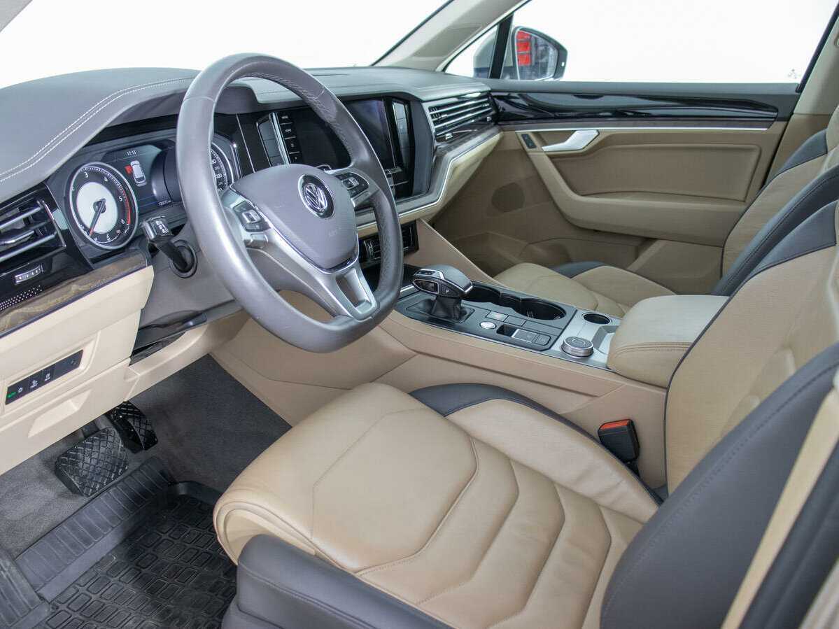 Volkswagen Touareg, 2018 Фото №12