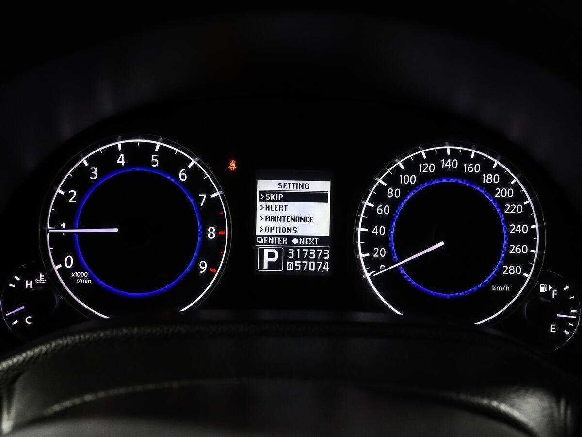 Infiniti G25, 2010 Фото №9