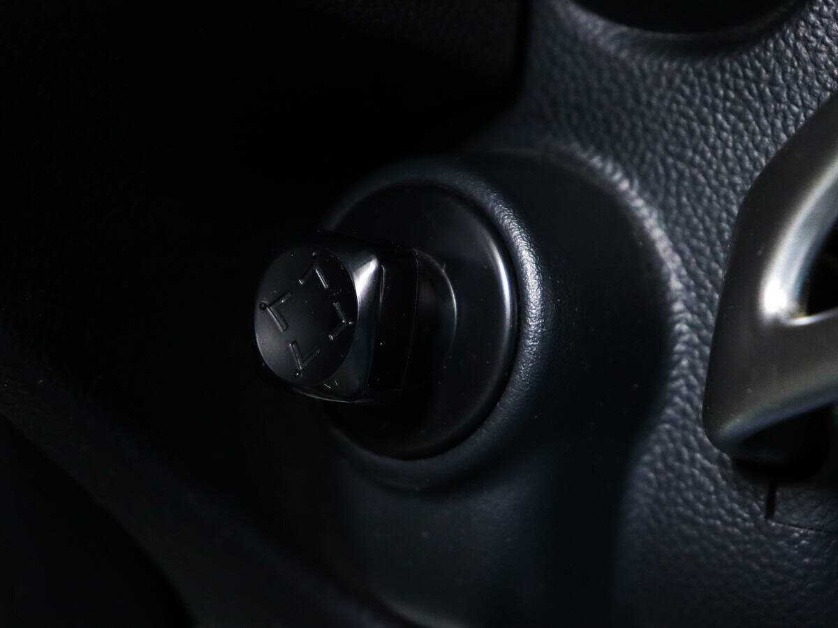 Infiniti G25, 2010 Фото №21