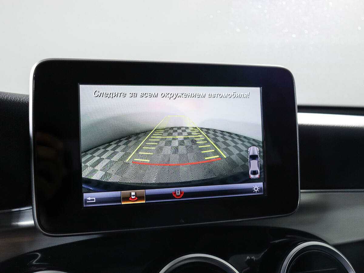 Mercedes-Benz GLC Coupe 250, 2018 Фото №23