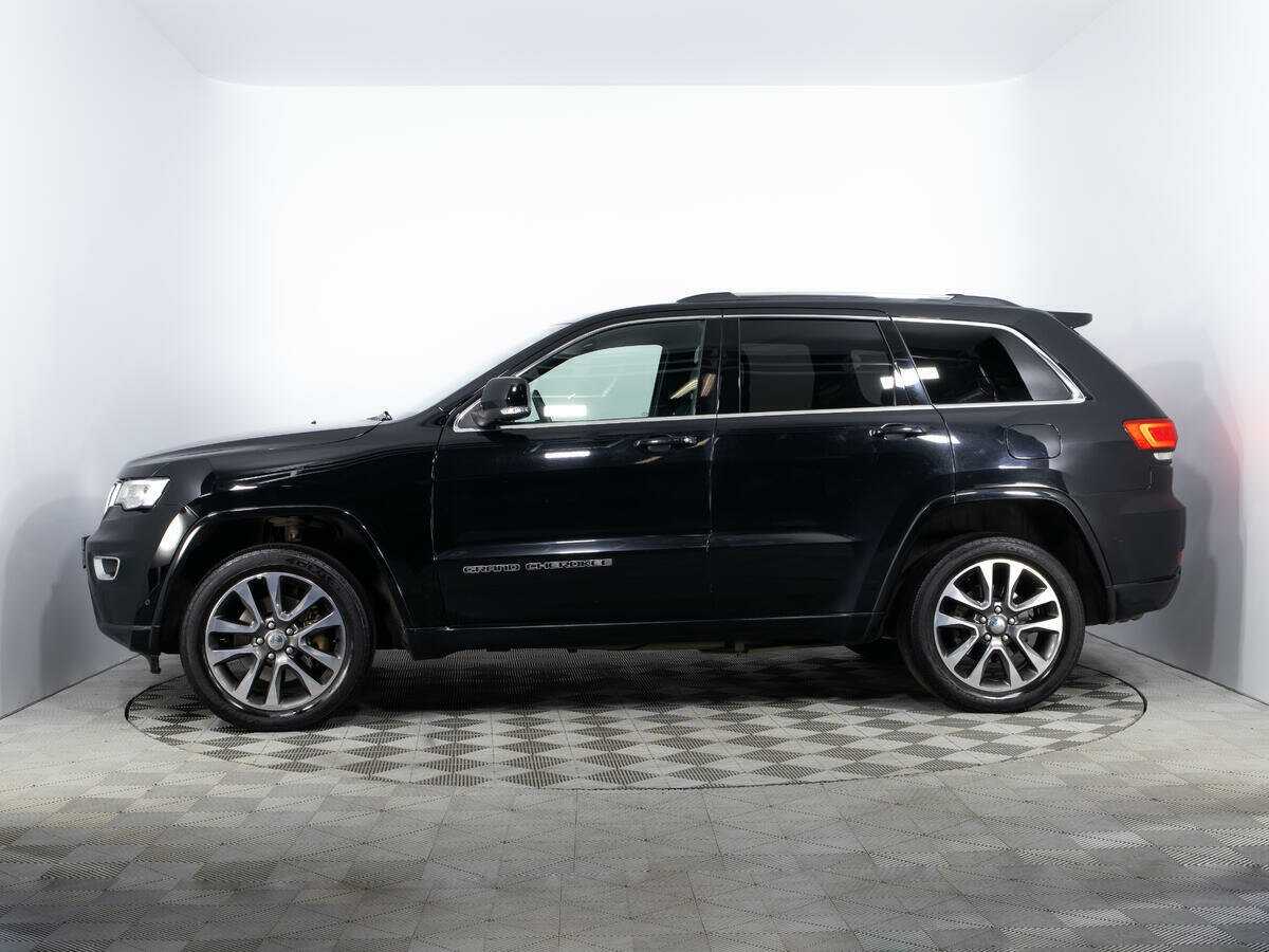 Jeep Grand Cherokee, 2018 - 146 377 км. | Фото №8