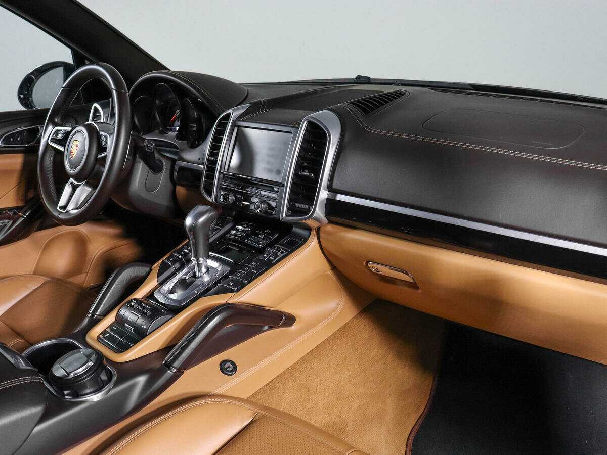 Porsche Cayenne Diesel, 2015 - 175 229 км. | Фото №7