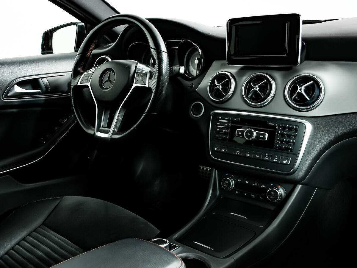 Mercedes-Benz GLA 250, 2014 Фото №9