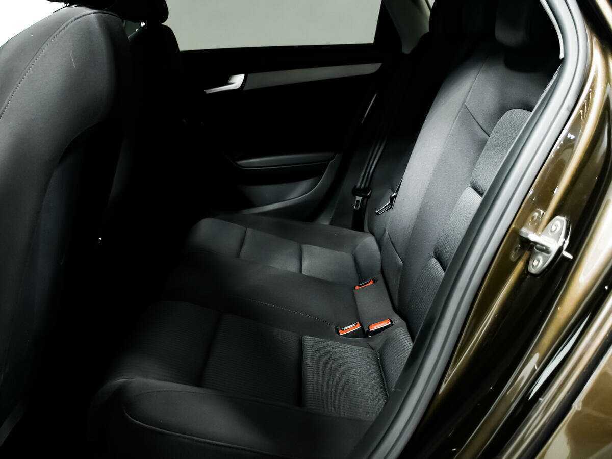 Audi A4, 2013 Фото №10