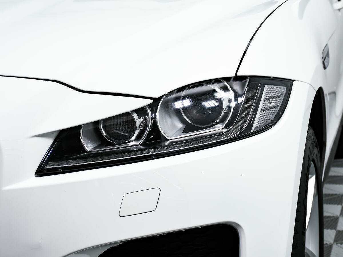 Jaguar F-Pace, 2016 Фото №15