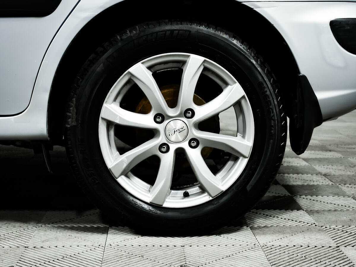 Hyundai Matrix, 2005 Фото №11