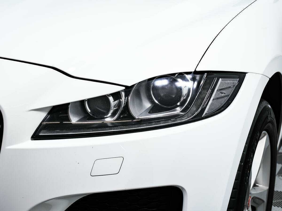 Jaguar F-Pace, 2016 Фото №15