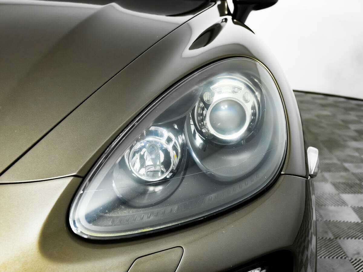 Porsche Cayenne GTS, 2012 Фото №13