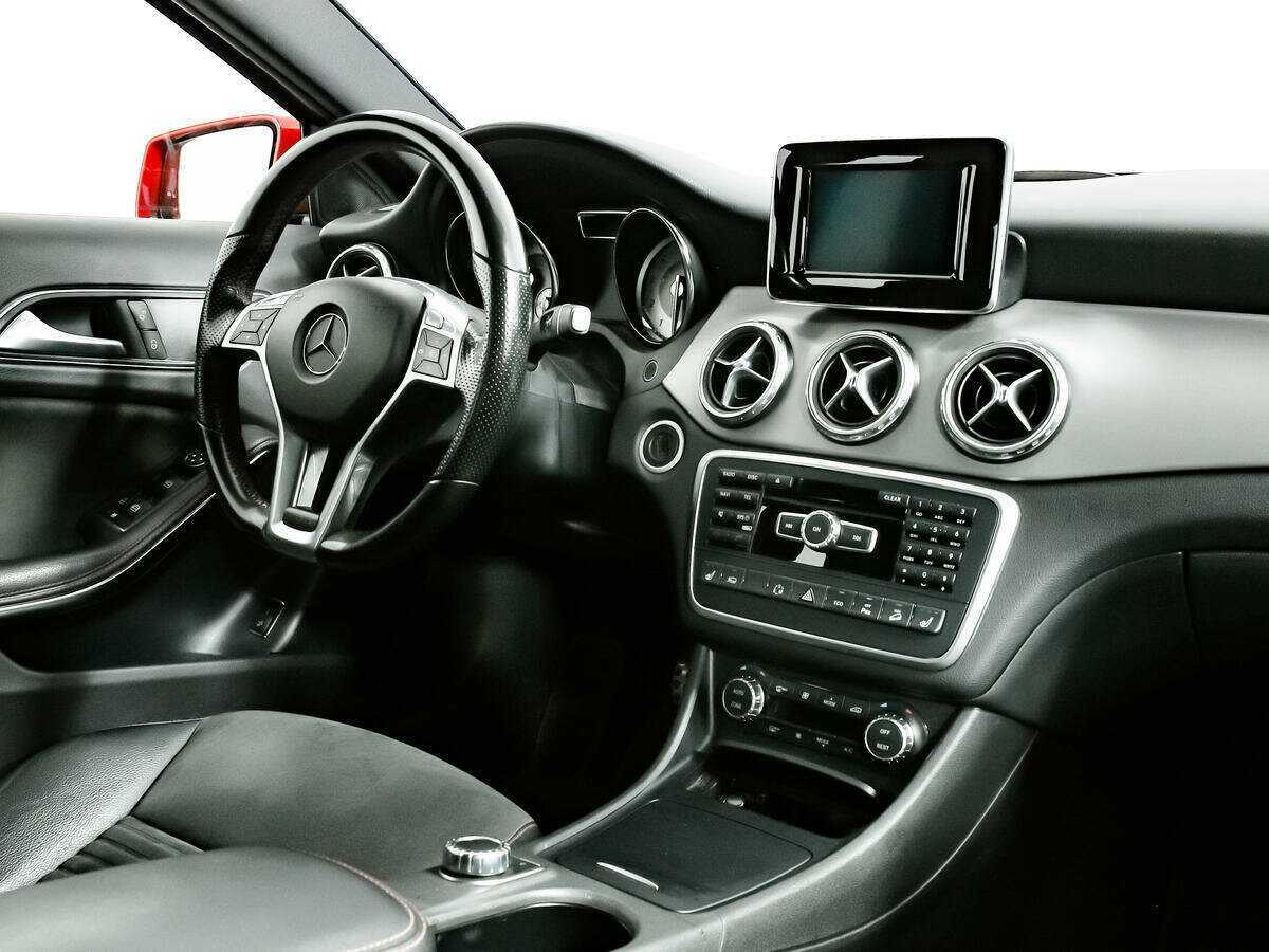 Mercedes-Benz GLA 250, 2014 Фото №9