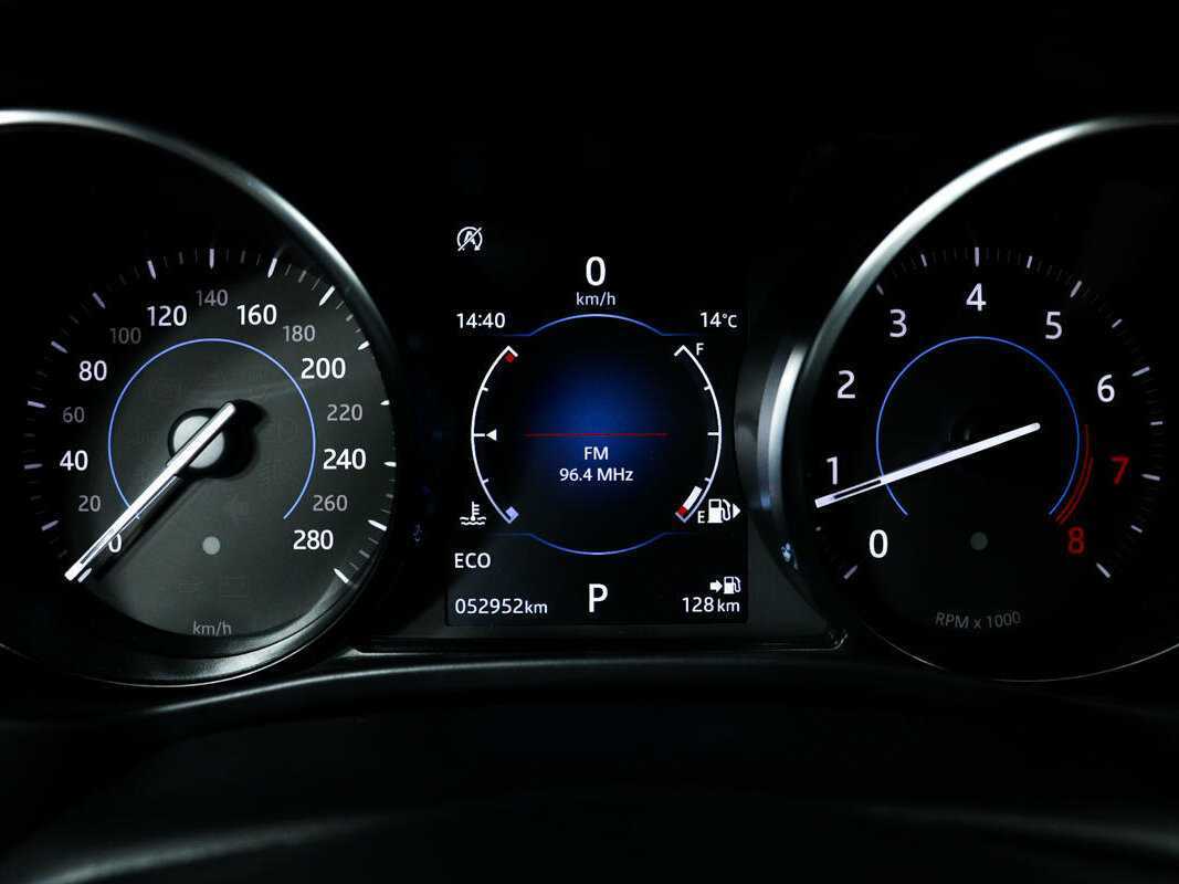 Jaguar XE, 2018 Фото №10