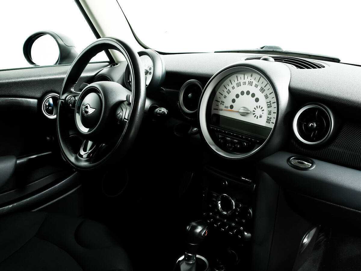 Mini Hatch Cooper S, 2011 Фото №9