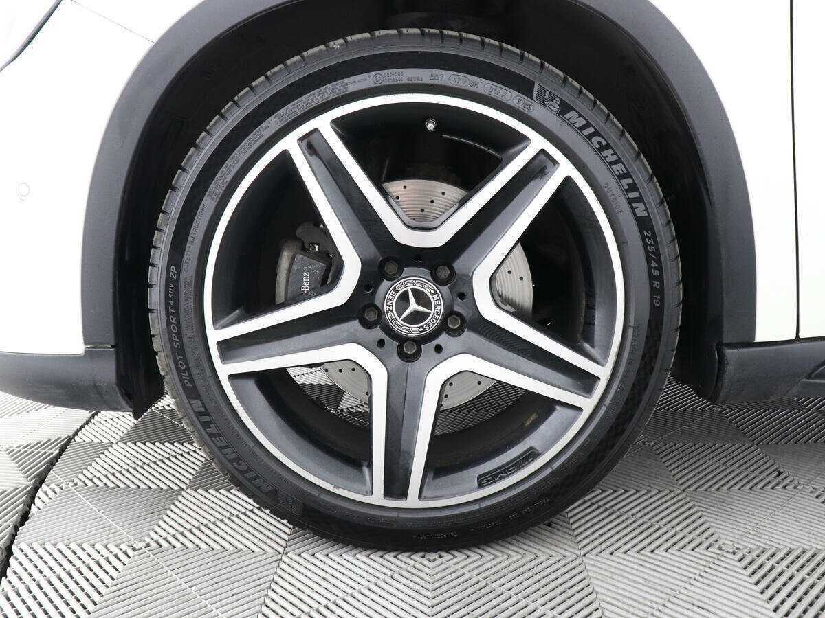 Mercedes-Benz GLA 250, 2017 Фото №9