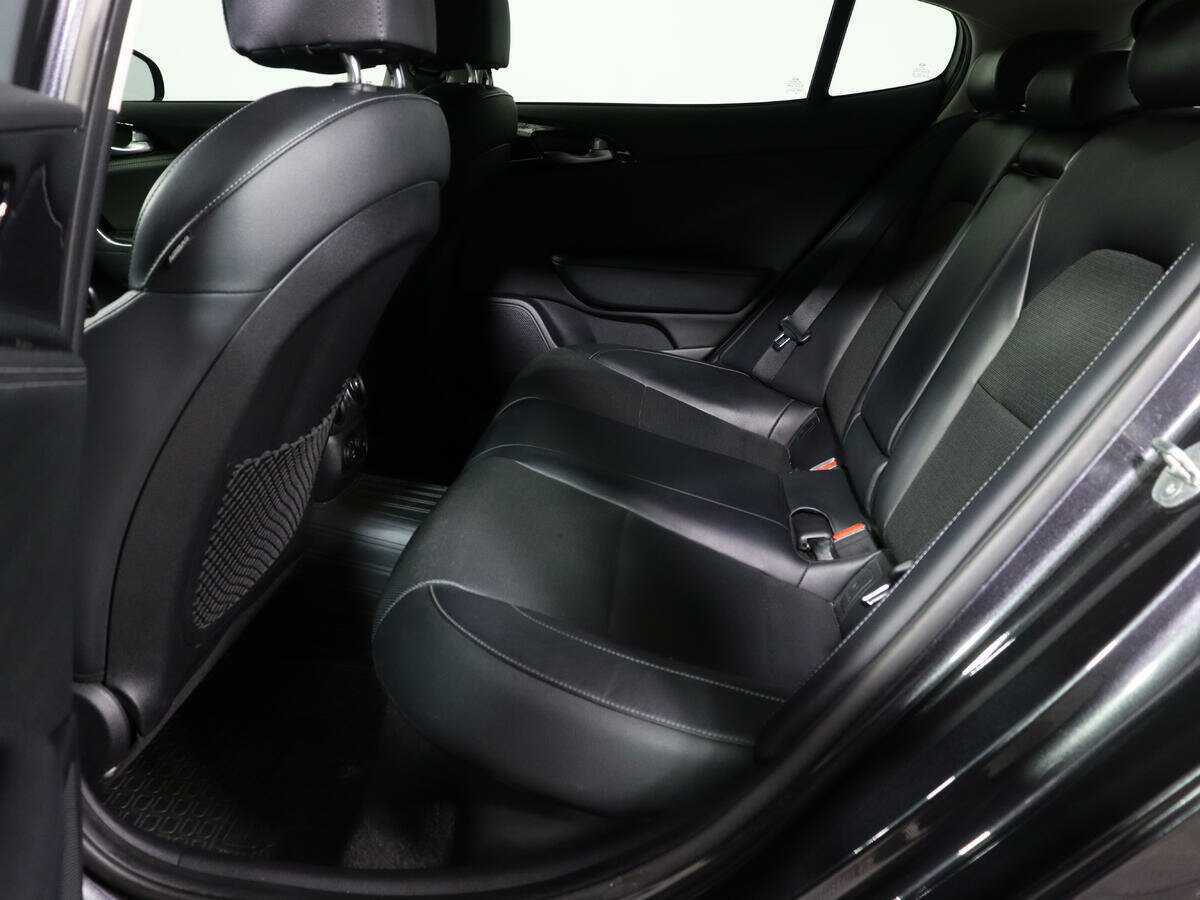 Kia Stinger, 2021 Фото №10