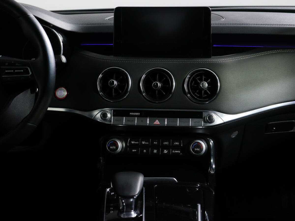 Kia Stinger, 2021 Фото №13