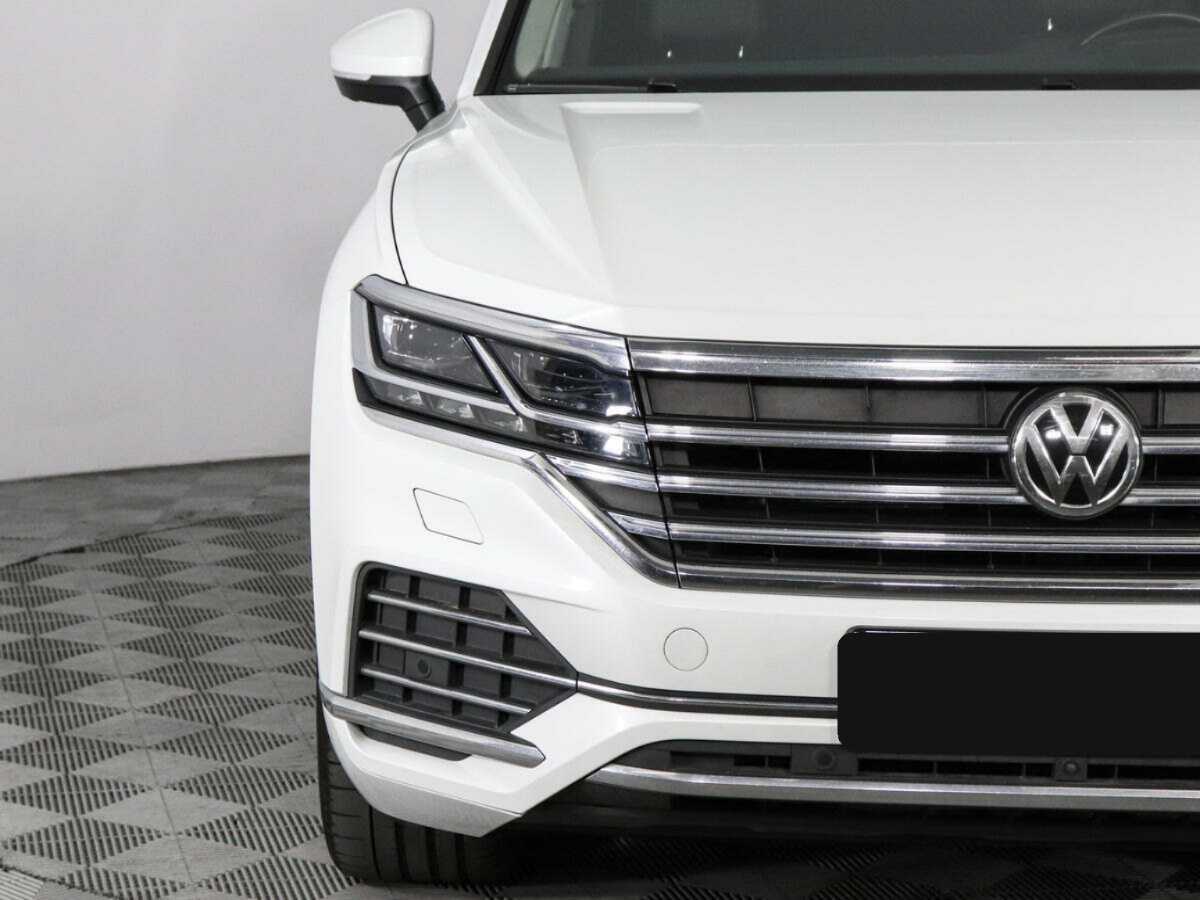 Volkswagen Touareg, 2020 Фото №9