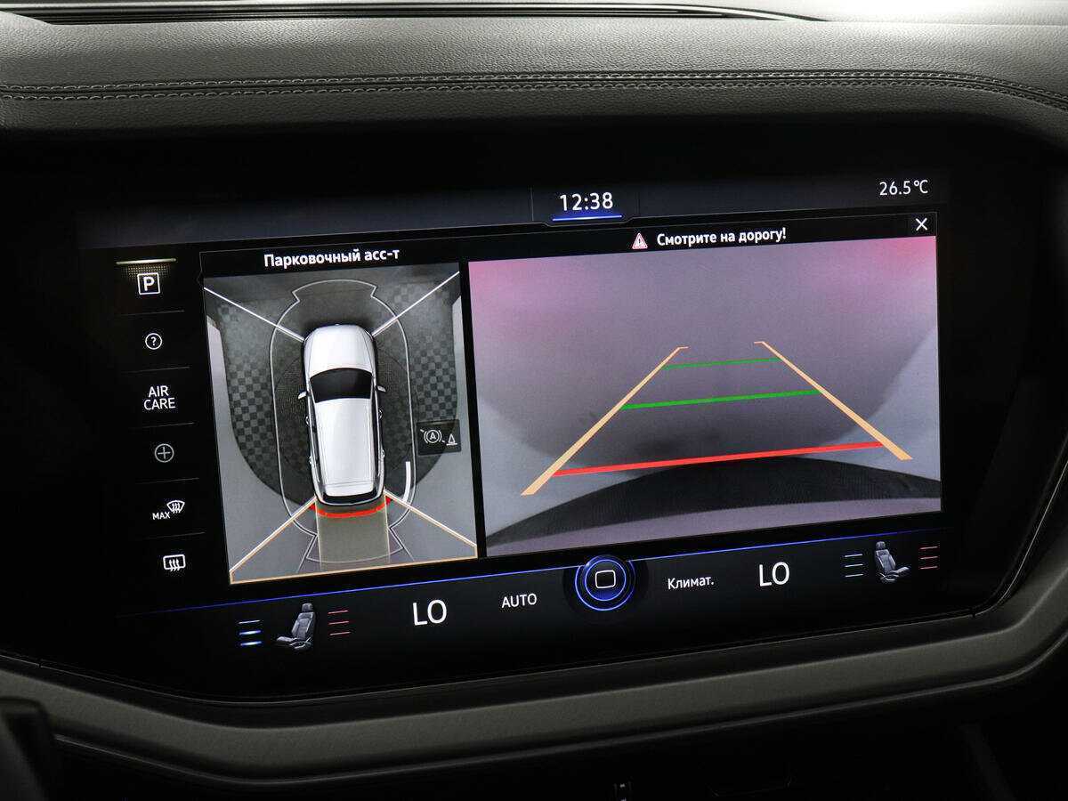 Volkswagen Touareg, 2020 Фото №17