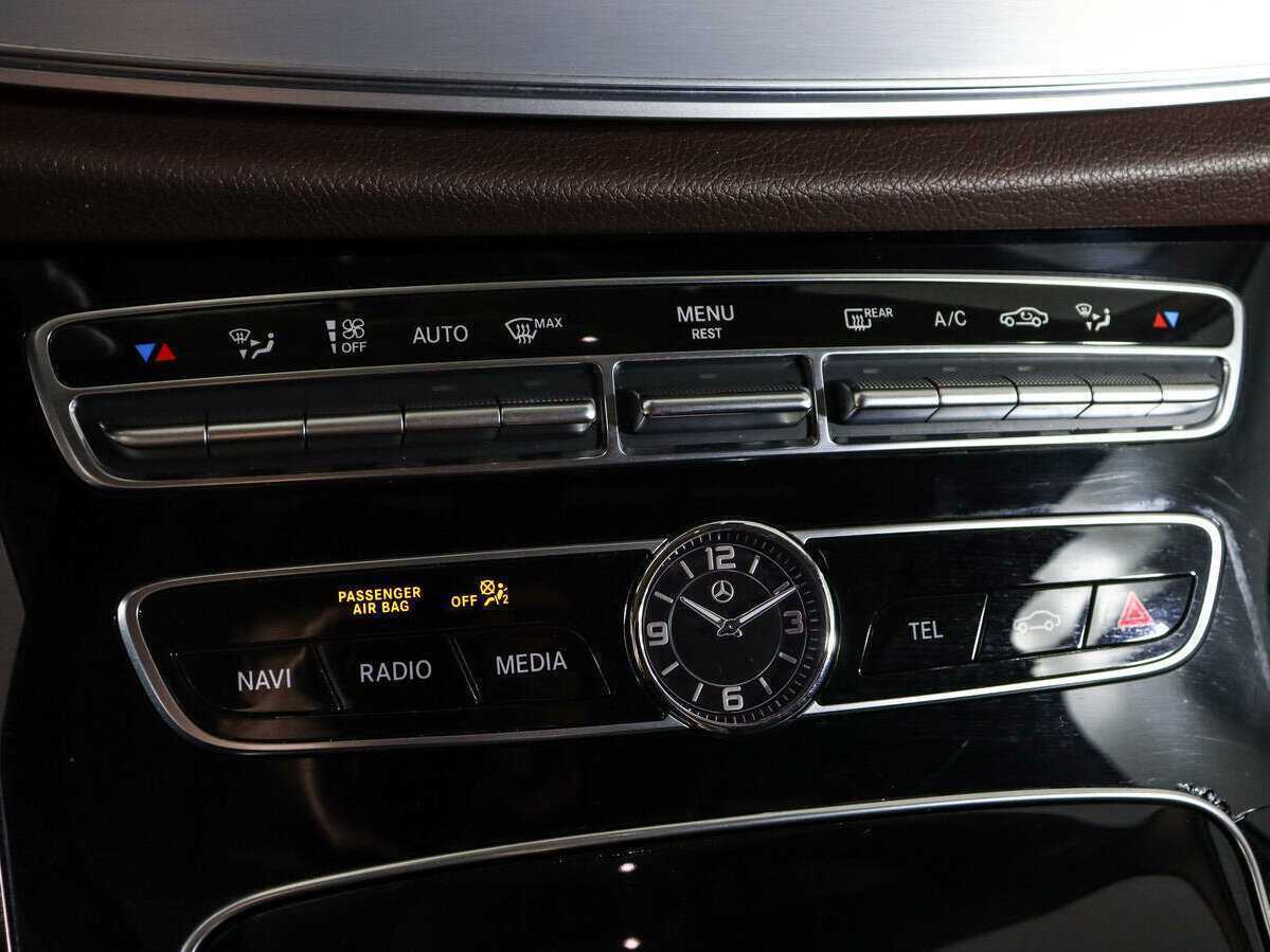 Mercedes-Benz CLS 400 d, 2018 Фото №28