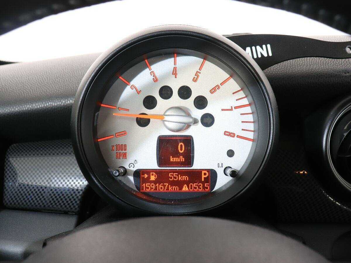 Mini Hatch Cooper S, 2011 Фото №9