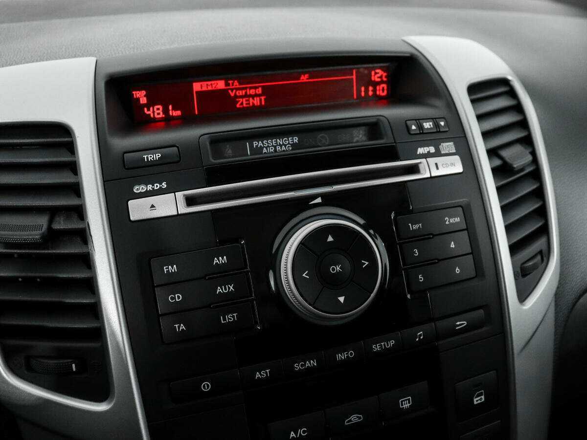 Kia Venga, 2013 Фото №13