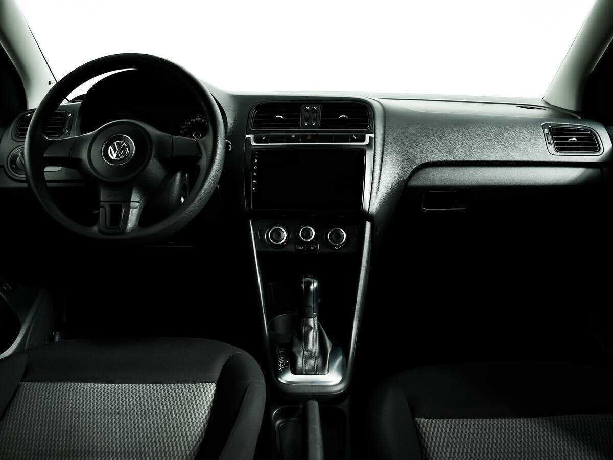 Volkswagen Polo, 2012 Фото №11