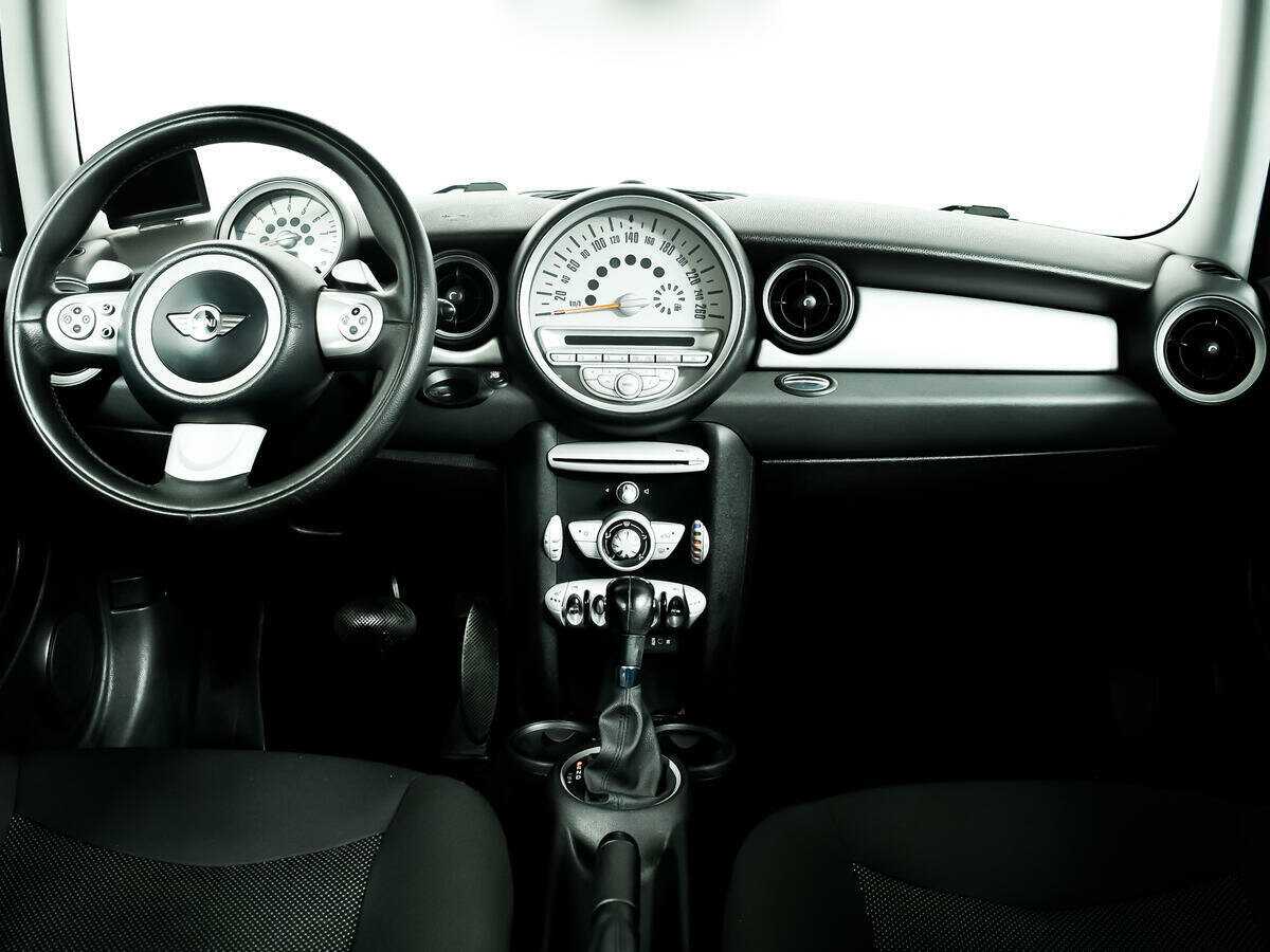 Mini Hatch One, 2010 Фото №11