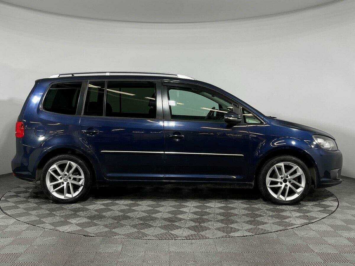 Volkswagen Touran, 2012 - 151 846 км. | Фото №4