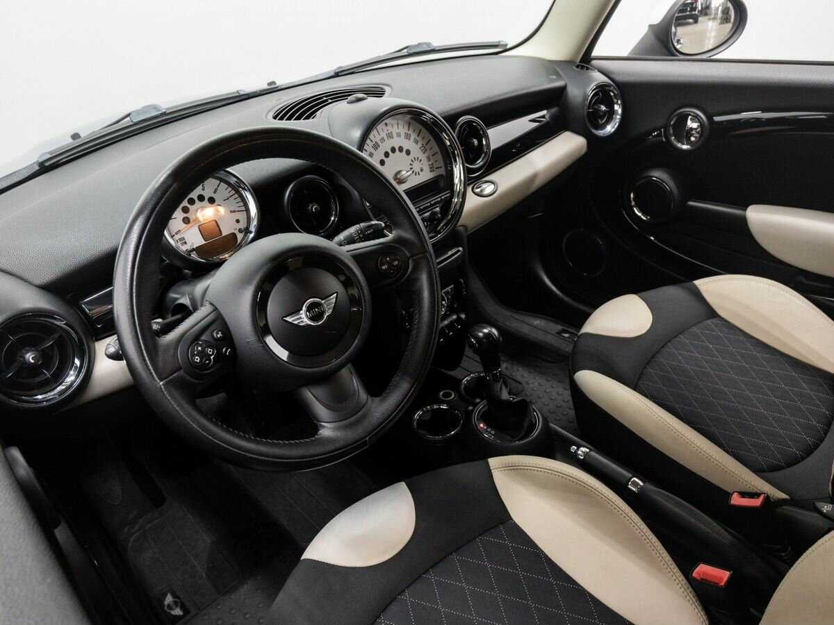 Mini Hatch Cooper, 2012 Фото №12