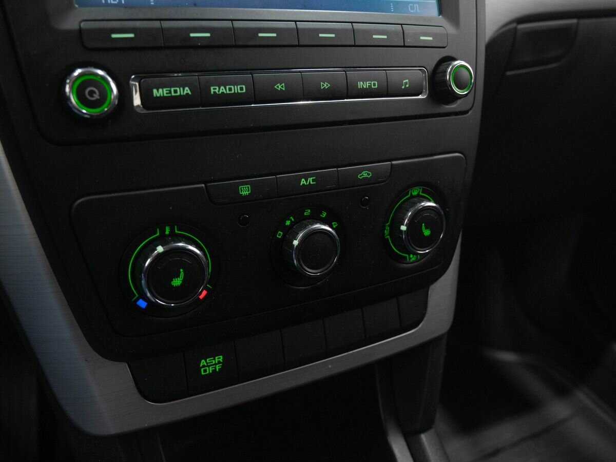 Skoda Yeti, 2014 Фото №19