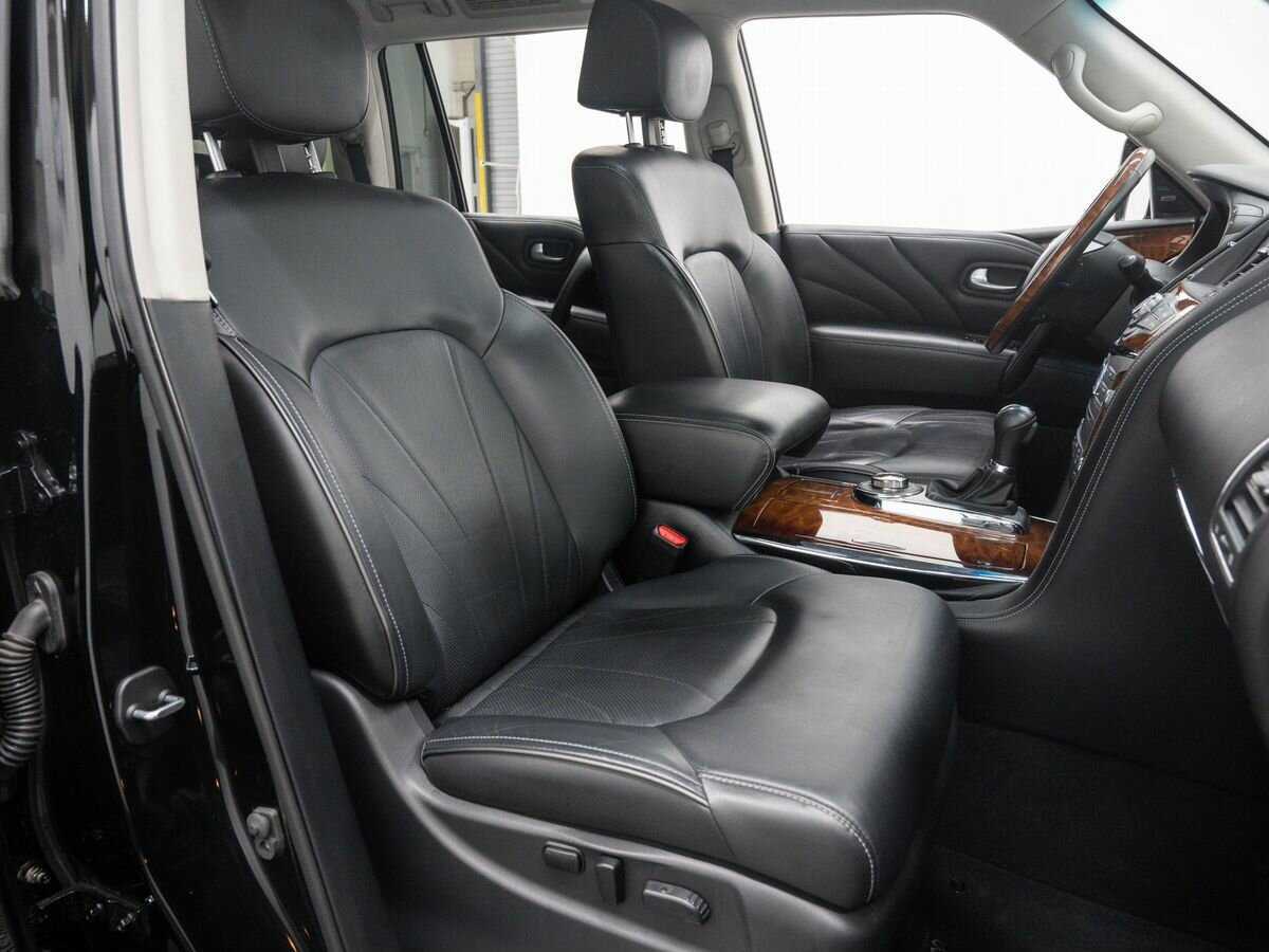 Infiniti QX80, 2017 Фото №9