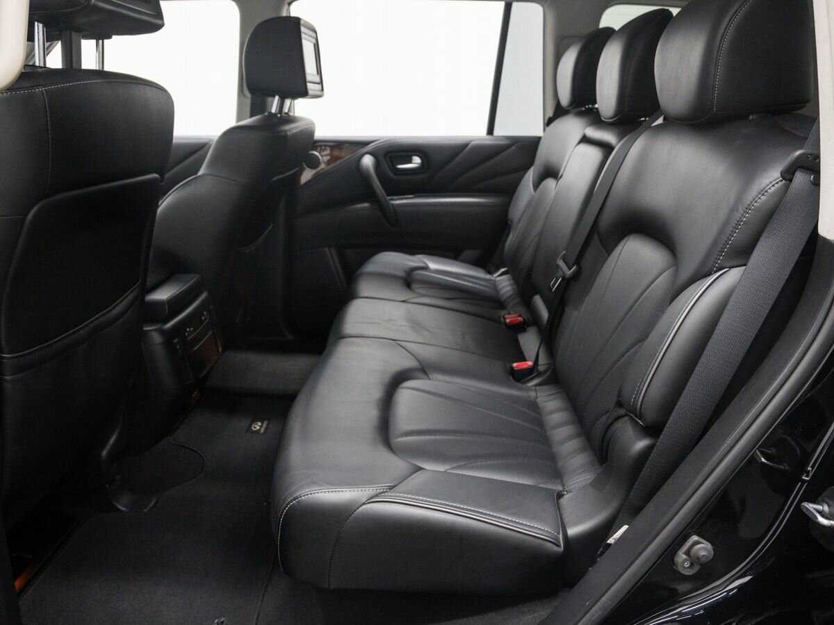 Infiniti QX80, 2017 Фото №15