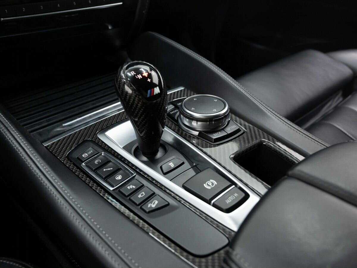 BMW X5 M, 2015 Фото №24