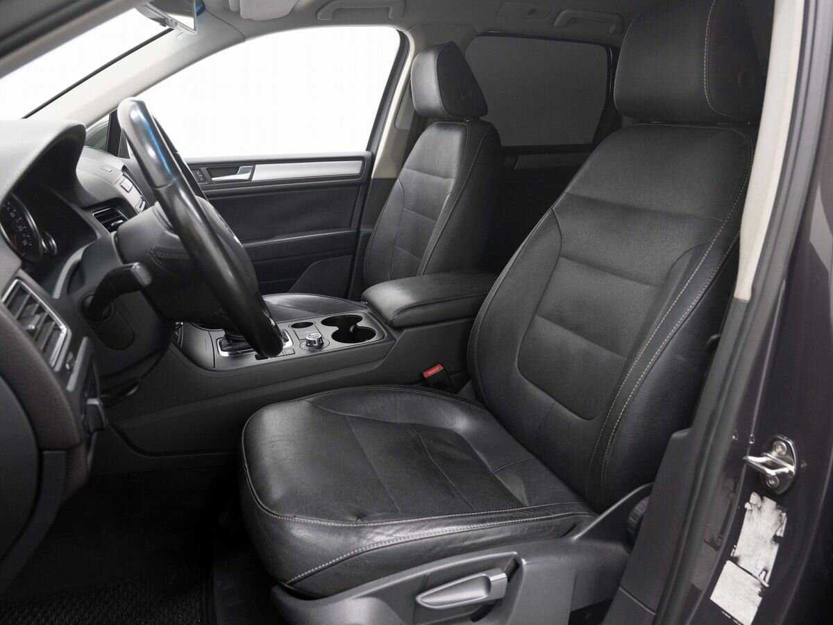 Volkswagen Touareg, 2011 Фото №10