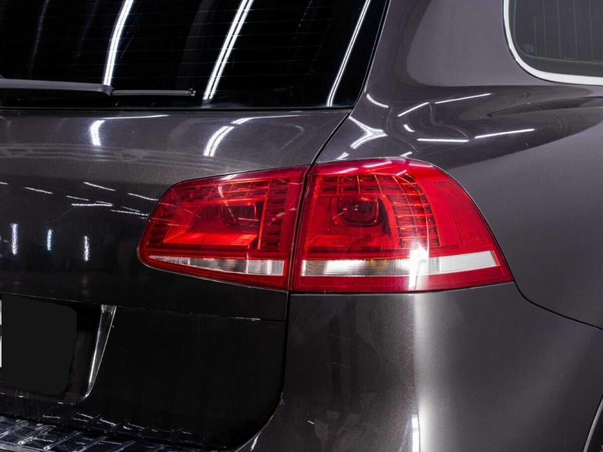 Volkswagen Touareg, 2011 Фото №26