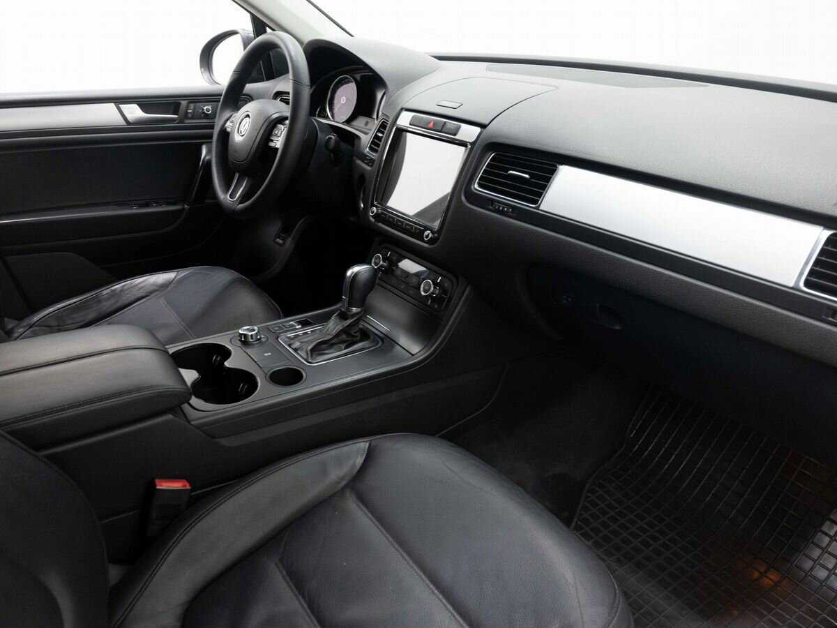 Volkswagen Touareg, 2011 Фото №13