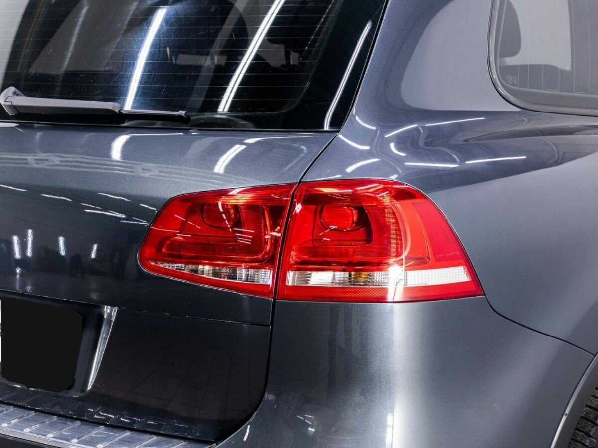 Volkswagen Touareg, 2011 Фото №27