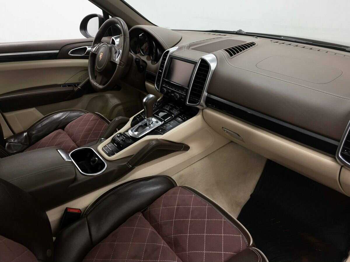 Porsche Cayenne Diesel, 2011 Фото №13