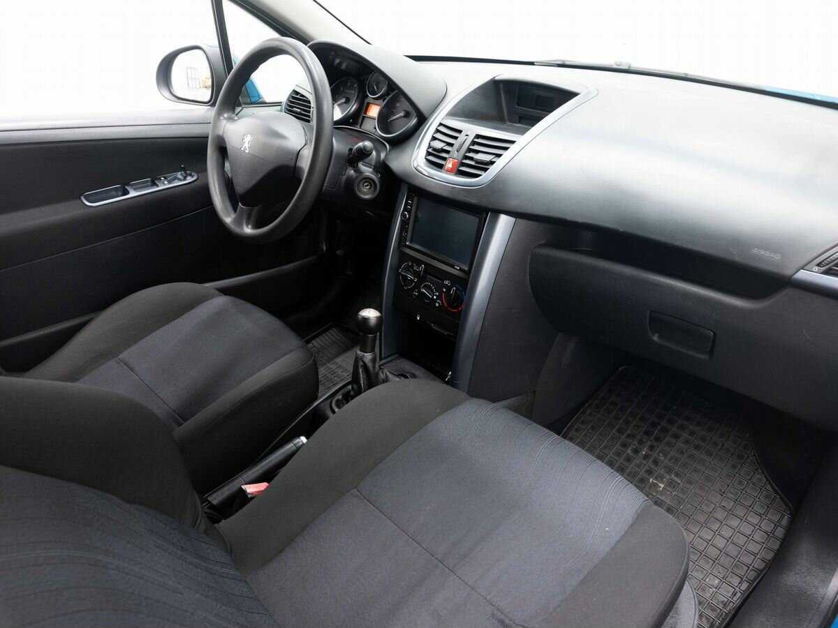 Peugeot 207, 2008 Фото №10