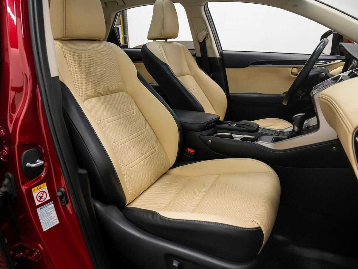 Lexus NX 200t, 2015 Фото №11