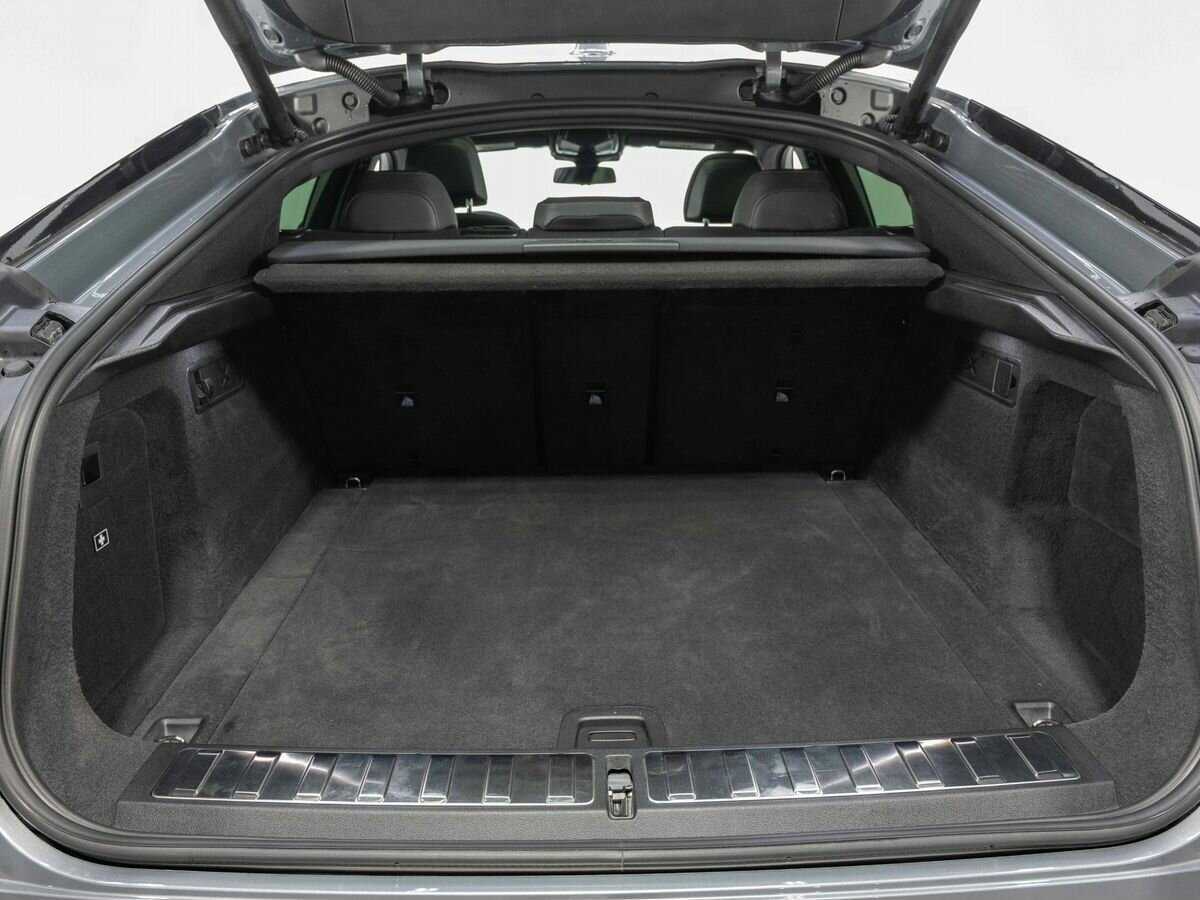 BMW X6 40i, 2023 Фото №32