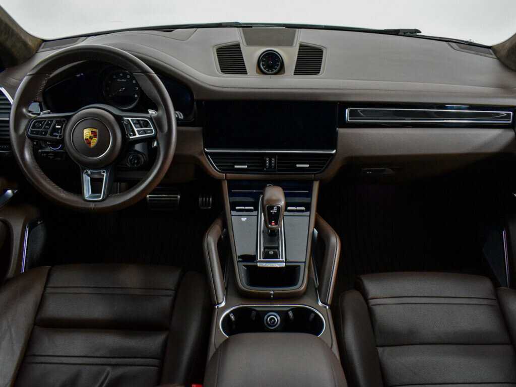 Porsche Cayenne Turbo, 2018 Фото №15