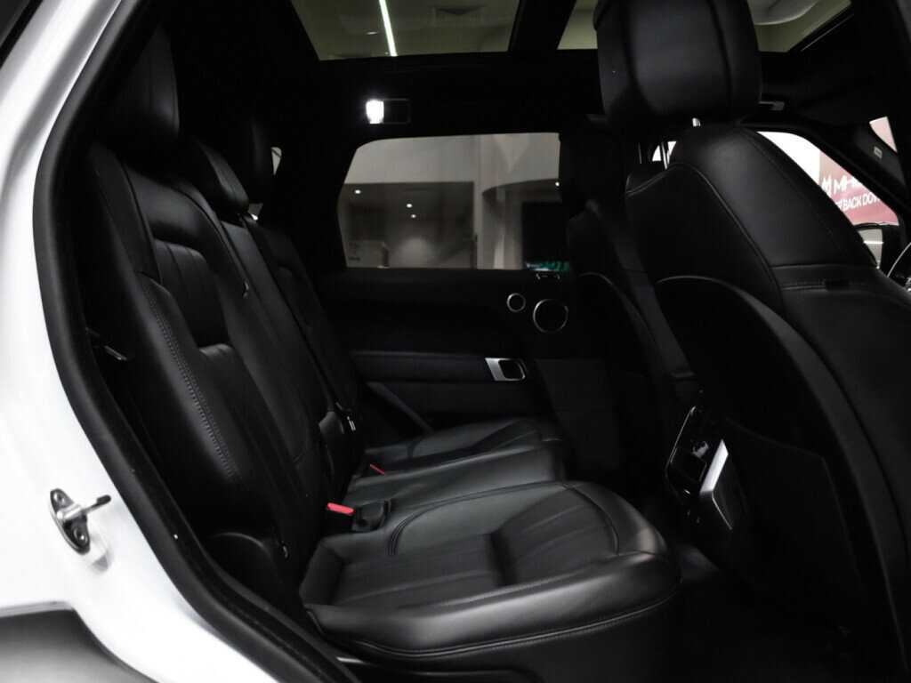 Land Rover Range Rover Sport, 2018 Фото №9
