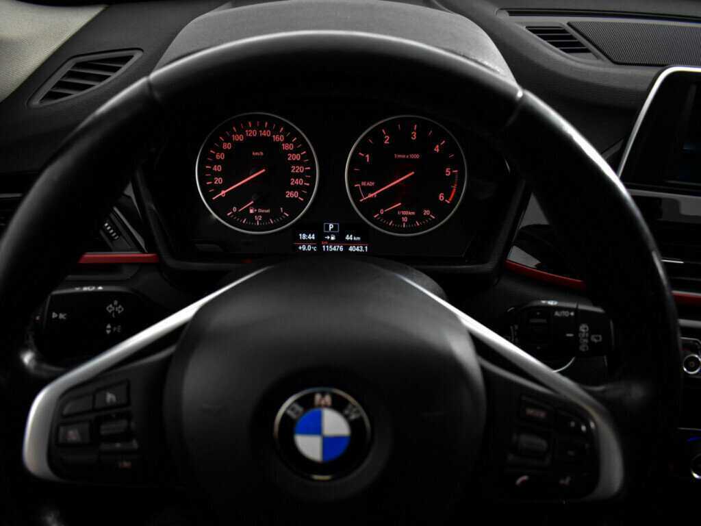 BMW X1 18d xDrive, 2017 Фото №16