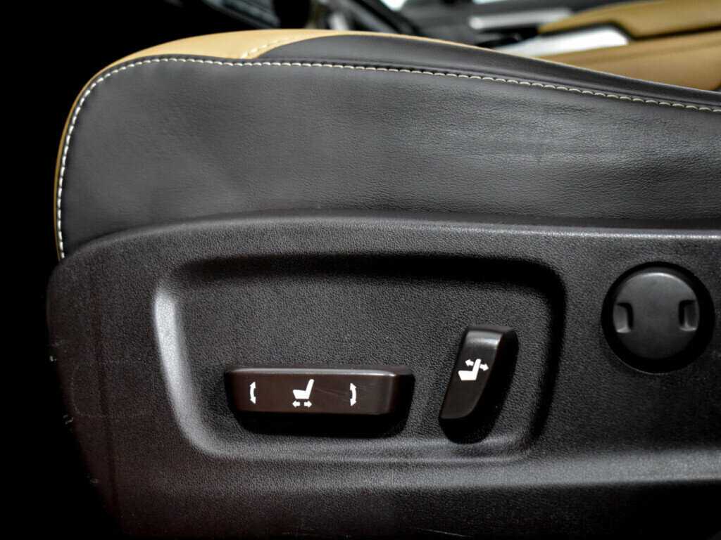 Lexus RX 200t, 2017 Фото №8