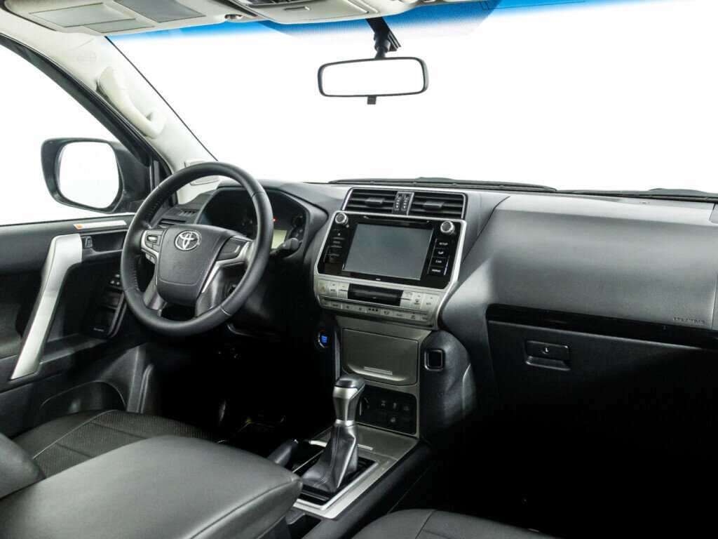 Toyota Land Cruiser Prado, 2019 - 24 641 км. | Фото №7