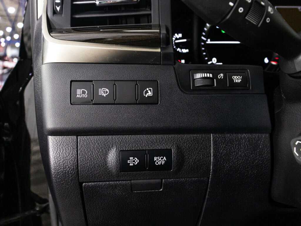 Lexus LX 450d, 2017 Фото №23