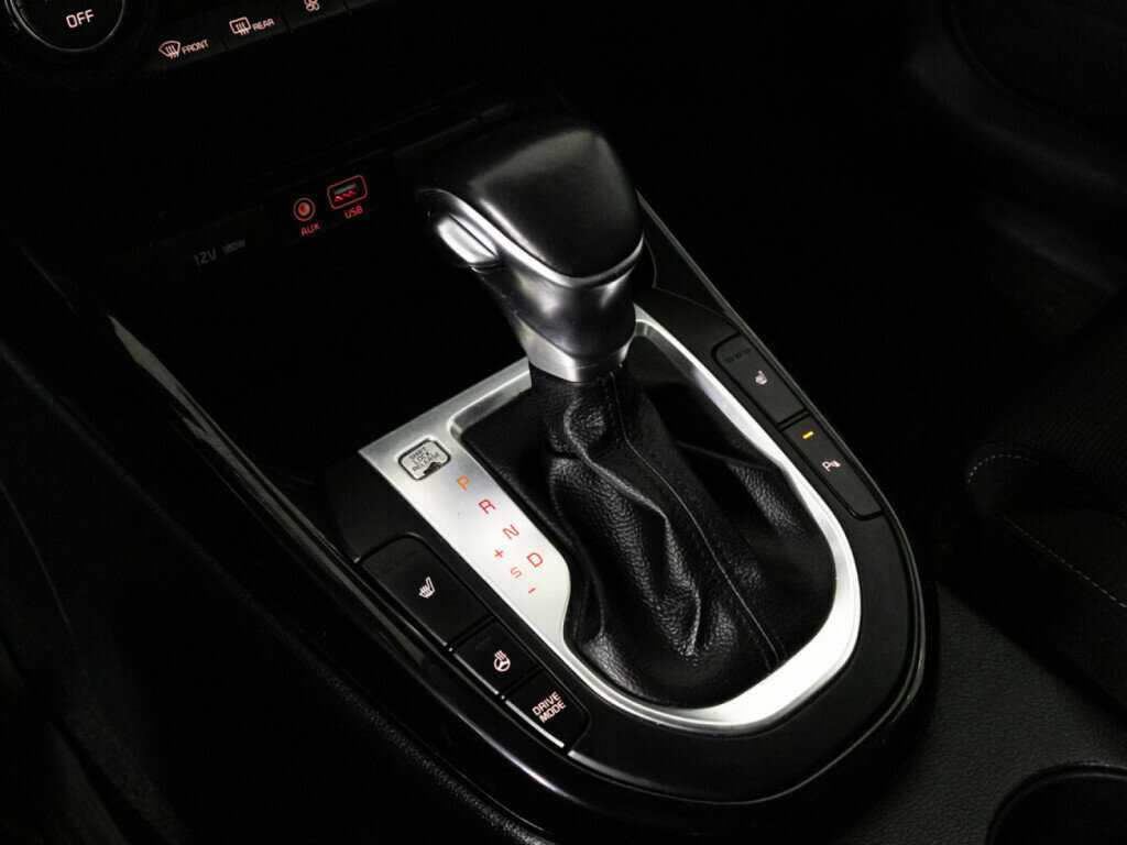 Kia Cerato, 2019 Фото №17