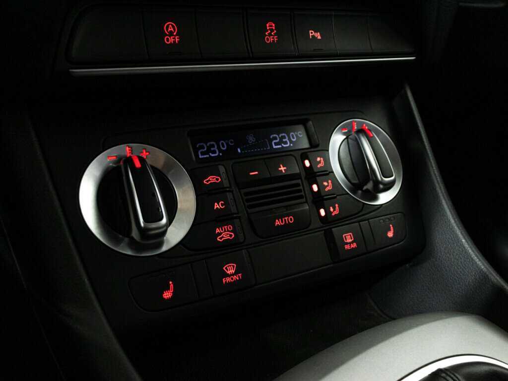 Audi Q3, 2012 Фото №15