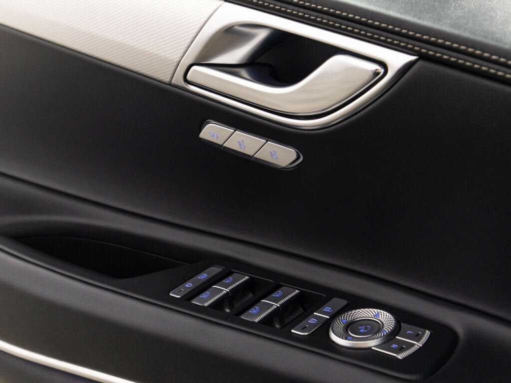 Genesis GV80, 2021 Фото №23